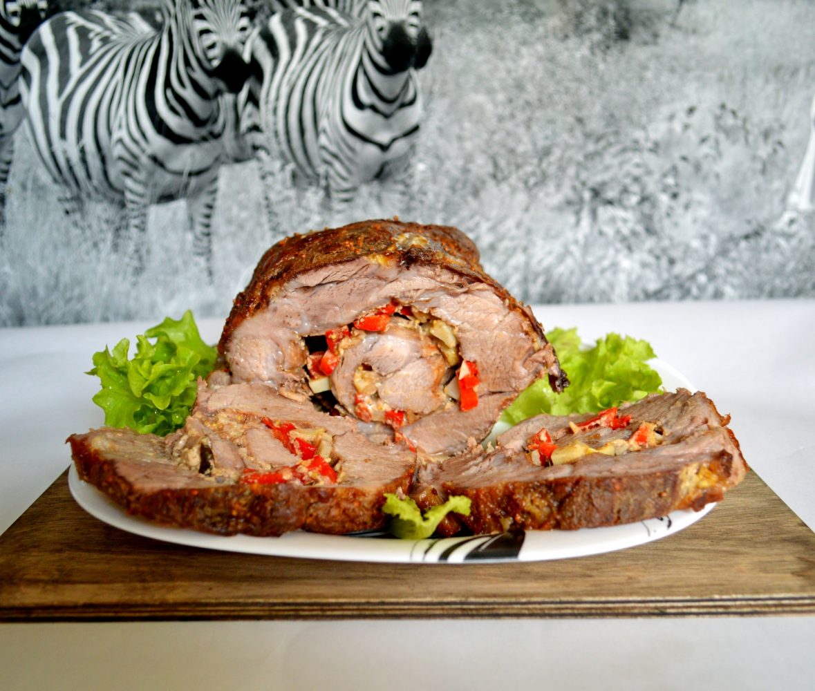 Мясной рулет